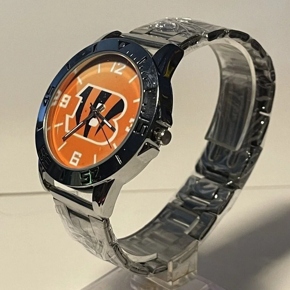 CINCINNATI BENGALS NFL Team Logo Men's Stainless-Steel Silver Analog Watch NEW